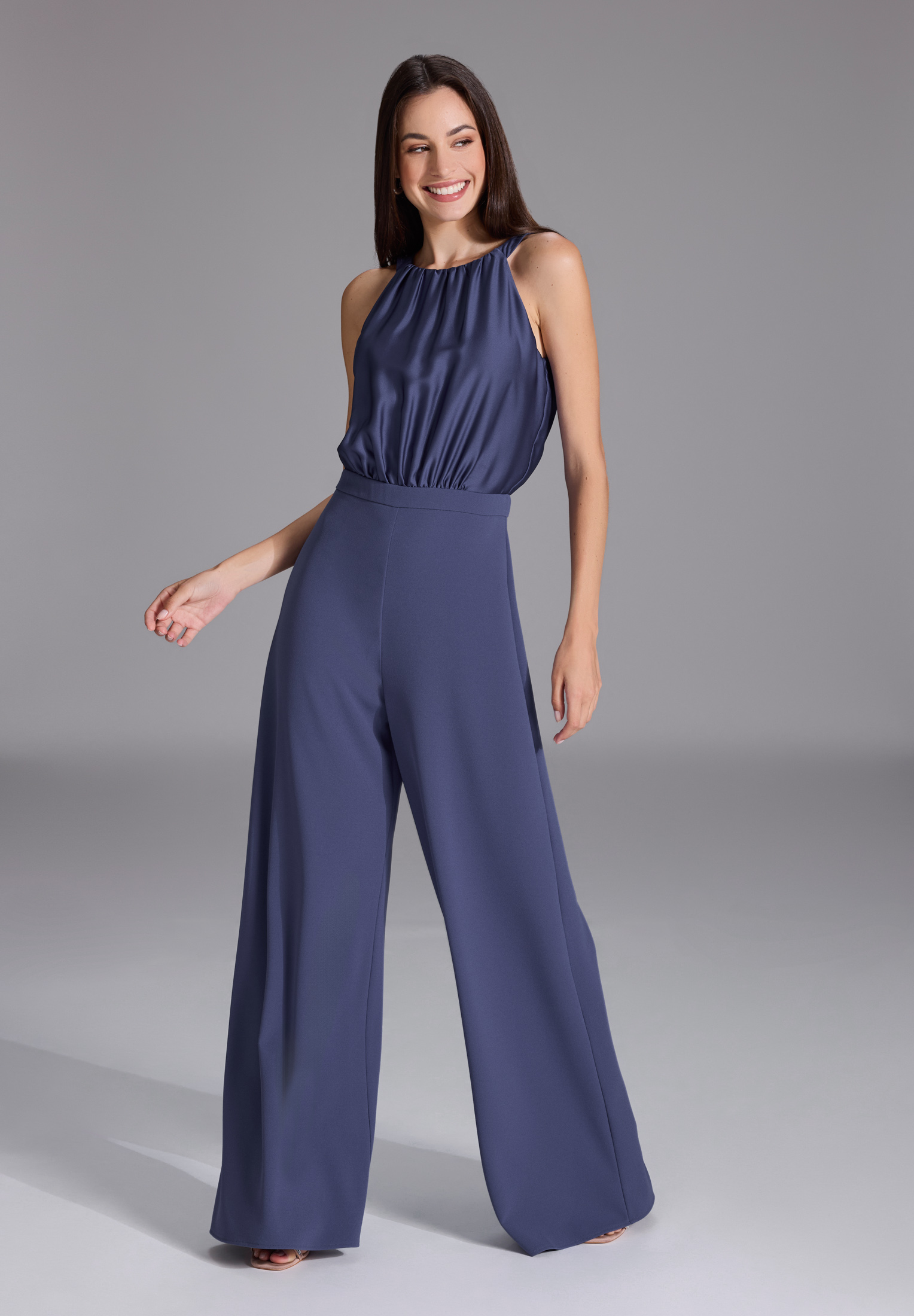 Swing Jumpsuit mit amerikanischem Ausschn future blue 2