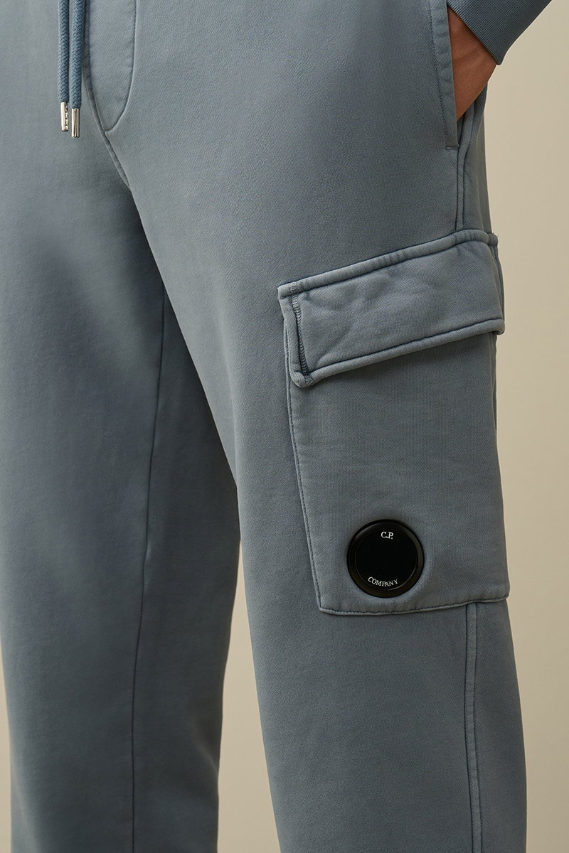 C.P. Company JOGGING PANT IN BRUSHED EMERIZED DIAGONAL FLEECE Blauw-1 3