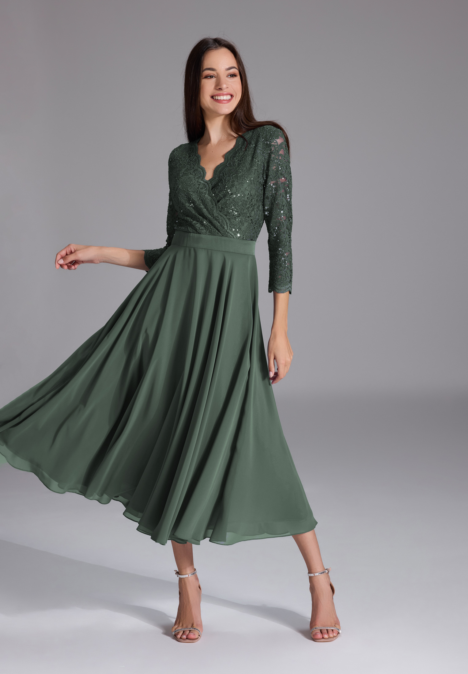 Swing Cocktailkleid aus Material-Mix summernight green 3