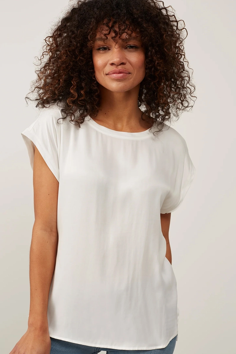 Yaya T-shirt with rounded hems Ecru-1 2